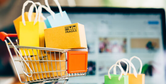 Czy warto decydować się na usługę wdrożenia WooCommerce i na czym ona polega?